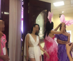 Tâm sự của hotgirl chuyển giới uống thuốc tránh thai để có ngực khủng
