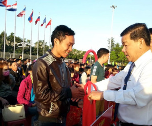 Thưởng Tết chờ... nghị định