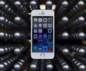 Google mở cơ hội giúp tạo công cụ jailbreak iPhone mới