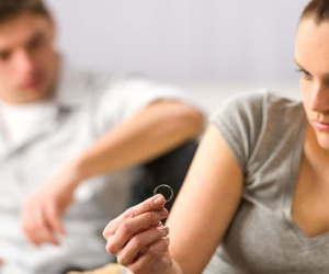 Chồng tôi không hề biết anh ấy đang ngoại tình với chính vợ mình