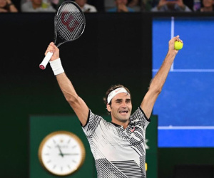 Federer xô đổ thêm những kỷ lục