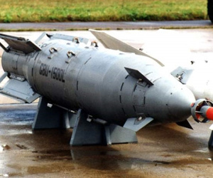 Su-30MK2 Việt Nam được trang bị bom thông minh nặng...1,5 tấn