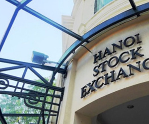 Ngân hàng Việt 'sợ' lên sàn chứng khoán?