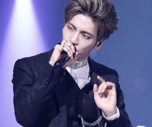 Nhiều nghệ sĩ Hàn hủy show vì Jonghyun (SHINee) qua đời