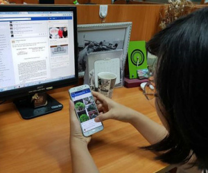 Bé 14 tuổi vào viện tâm thần vì nghiện nặng Facebook