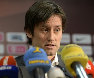 Rosicky giải nghệ sau gần 20 năm chơi bóng