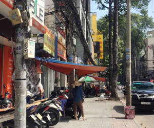 Trung tâm TP.HCM như chưa từng có chiến dịch dẹp vỉa hè