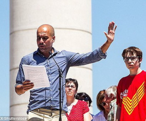Đòi độc lập cho xứ Catalonia, Pep Guardiola bị cảnh sát điều tra