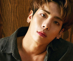 Lời động viên sống mãi với thời gian của Jonghyun: 'Hiện tại có thể chia ly, nhưng chúng ta sẽ còn gặp lại'