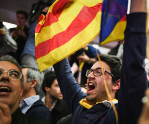 Phe ủng hộ độc lập chiến thắng bầu cử lịch sử ở Catalonia