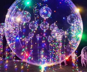 Cảnh báo: Nguy hiểm rình rập trẻ từ loại bóng bay galaxy đang gây sốt trên thị trường