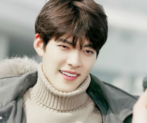 Đàn anh tiết lộ về sức khỏe tài tử Kim Woo Bin sau đợt hóa trị
