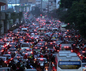 Hà Nội: Tắc đường nghiêm trọng do người dân đi chơi Giáng sinh tăng đột biến