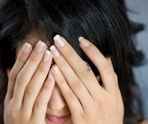 Đi quá giới hạn rồi, anh bảo xin lỗi tôi và dừng lại ở đây