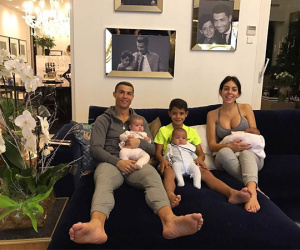 Fan Barca vào Instagram của bạn gái Ronaldo để trêu chọc