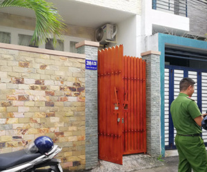 Giết vợ xong, chồng tắm rửa rồi đi tự thú