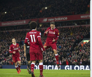 Liverpool thắng 5-0, kết thúc năm 2017 với vị trí thứ tư