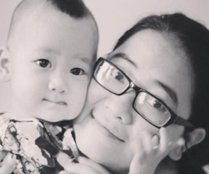 'Ngày phát hiện con bị ung thư máu, cả thế giới dường như sụp đổ dưới chân mẹ'