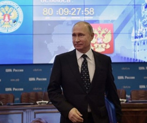 Putin nộp hồ sơ tái tranh cử
