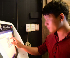 Cẩn trọng với Bitcoin và tiền ảo từ ngày 1-1-2018