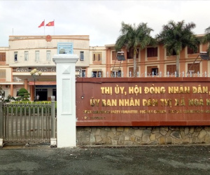 Đánh dân, Phó Chánh Thanh tra ở Sóc Trăng bị... hạ lương