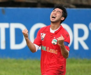 FLC Thanh Hóa gây sốc với 'bom tấn' mang tên Lee Nguyễn