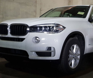 Nóng: Cận cảnh lô xe BMW và MINI đầu tiên của Trường Hải cập cảng tại TP. HCM