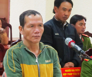 Xâm hại bất thành, 'yêu râu xanh' hai lần ném bé gái xuống sông