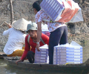 Bộ trưởng Công Thương thừa nhận nạn buôn lậu, hàng giả còn phổ biến