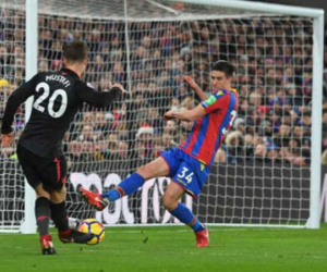 Crystal Palace - Arsenal: Tiệc lớn 5 bàn, rượt đuổi phút bù giờ