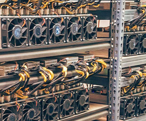 Máy 'đào' Bitcoin Trung Quốc ồ ạt về Việt Nam