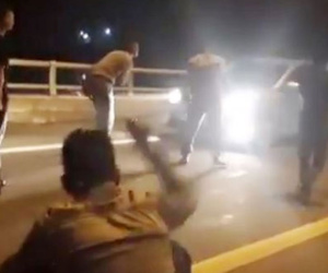 Vụ chặn xe xin tiền: 'Nhóm này cầm kiếm quệt xuống mặt đường tóe lửa, vừa đi vừa hò hét'