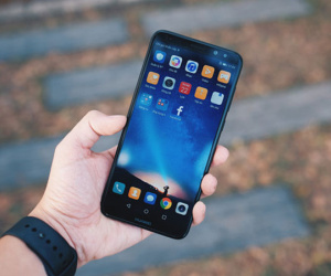 5 smartphone màn hình lớn giá tốt cho năm 2018