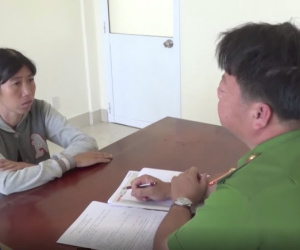 Em trai chuẩn bị cưới vợ, người chị hoang báo mất trộm 5 lượng vàng