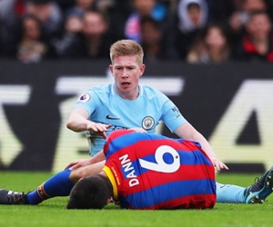 Man City bị cầm hòa, dừng chuỗi trận thắng ở số 18
