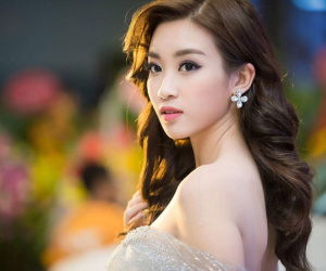 Mỹ Linh vào top 20 'Người đẹp nhân ái' ở Miss World