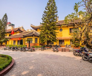 Tổng cục Thể dục thể thao: Dùng xe công vượt mức quy định