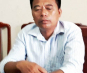 Đột nhập nhà hàng xóm trộm tiền, vàng