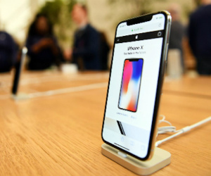 iPhone X chính hãng có thể về Việt Nam sớm, giá rẻ hơn