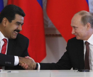 Nga, Trung Quốc giúp Venezuela thoát vỡ nợ