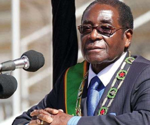 Tổng thống 93 tuổi bị quân đội Zimbabwe quản thúc là ai?