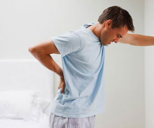 Viêm niệu đạo ở nam giới phần lớn do vi khuẩn