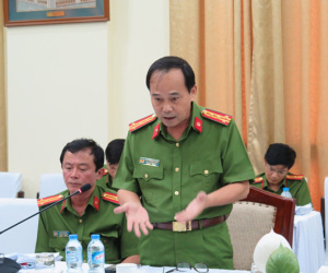 Mua nguyên, vật liệu sản xuất ma túy ở... chợ Kim Biên