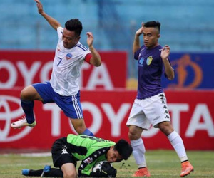 Trọng tài Thái Lan bắt trận ‘chung kết sớm’ của V-League