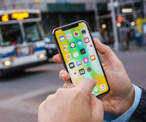 Apple: Mục tiêu của chúng tôi không phải là iPhone giá rẻ