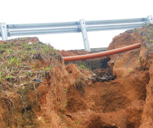 Sau 3 tháng thông xe, cao tốc tỷ đô sạt lở là bình thường