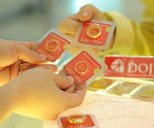 Giá vàng hôm nay 19/11: Dồn sức cho đợt tăng mạnh