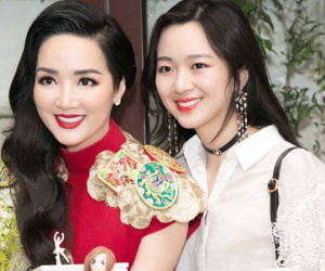 Con gái cưng cùng dàn sao dự tiệc sinh nhật của Giáng My