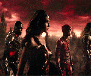 Loạt chi tiết khán giả có thể bỏ qua trong ‘Justice League’