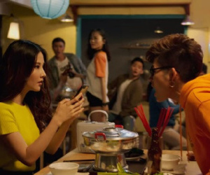 MV ca khúc nhạc phim 'Cô Ba Sài Gòn' phê phán thói 'nghiện' công nghệ